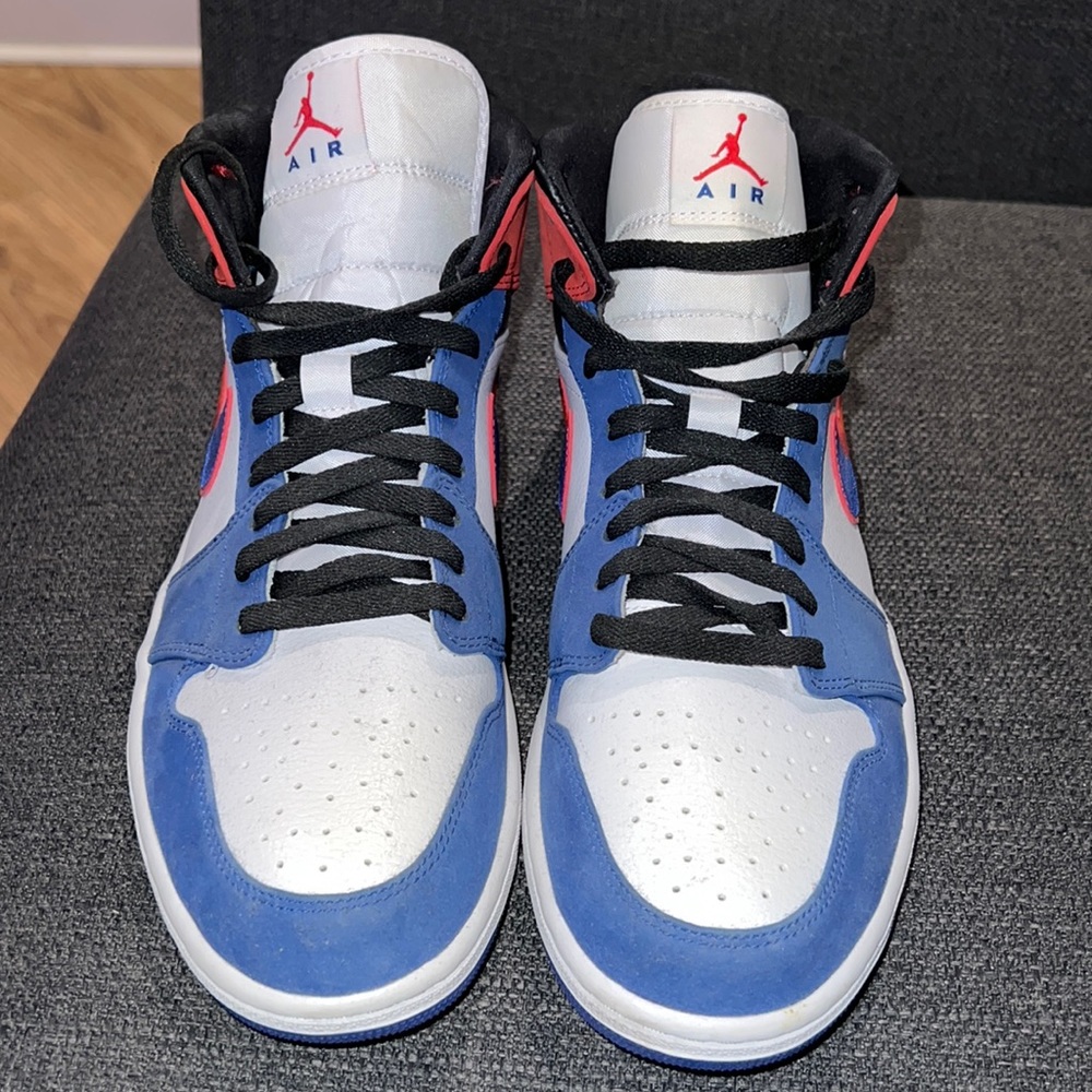 Mens Jordan 1 Mid Multi-Color Swoosh Size 11